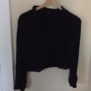 EUC aritzia babaton silk button down shirt
